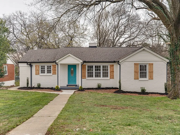 1206 Rolling Fields Dr — Photo 2