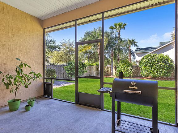 5th image of 6050 Green Pond Dr