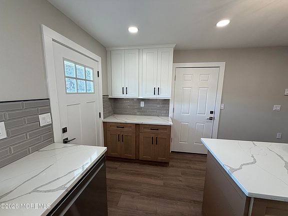 4th image of 337c Canterbury Court