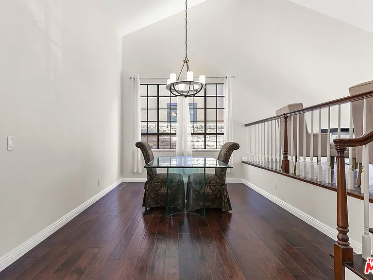6501 Bradley Pl — Photo 9