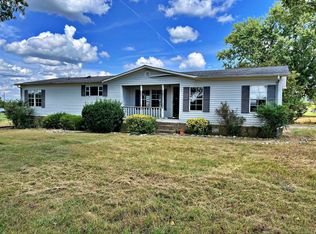 170 Layman Cir, Sweetwater, TN 37874