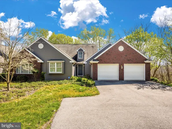 8383 Morningstar Ln Unit 1, Waynesboro, PA 17268