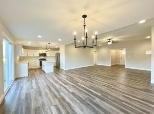 8836 Dahlia Ct #1, Evansville, IN 47725