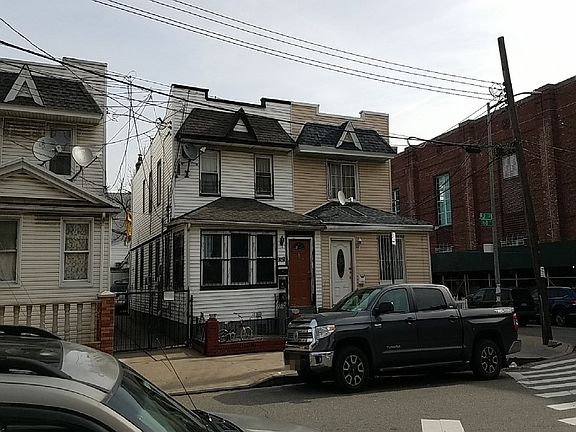 3rd image of 9253 168th Pl