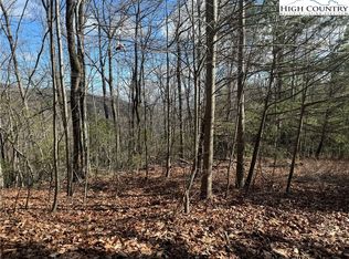 30 Austin Valley Dr, Lenoir, NC 28645