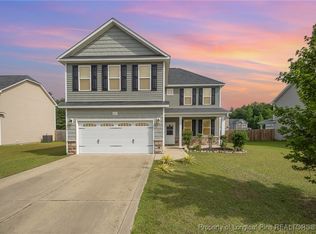 807 Roanoke Dr, Raeford, NC 28376