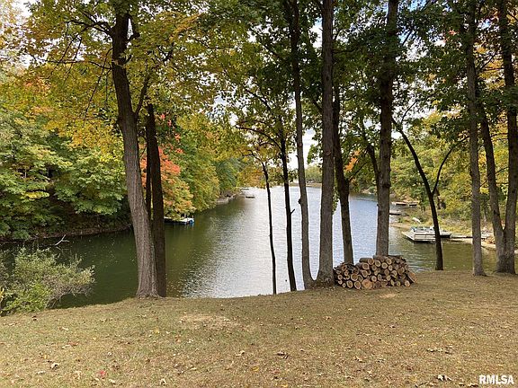 2nd image of 527 Bessler Lake Dr