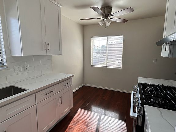 4th image of 313 S Wabash Ave APT D