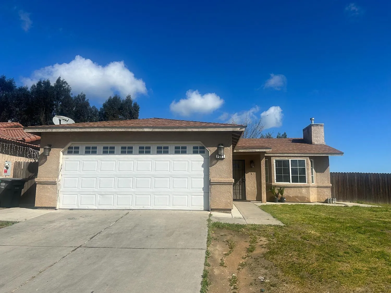 1291 La Jolla Way photo 1