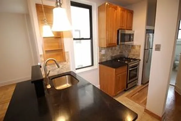 Rented by Realty Nerd | media 13