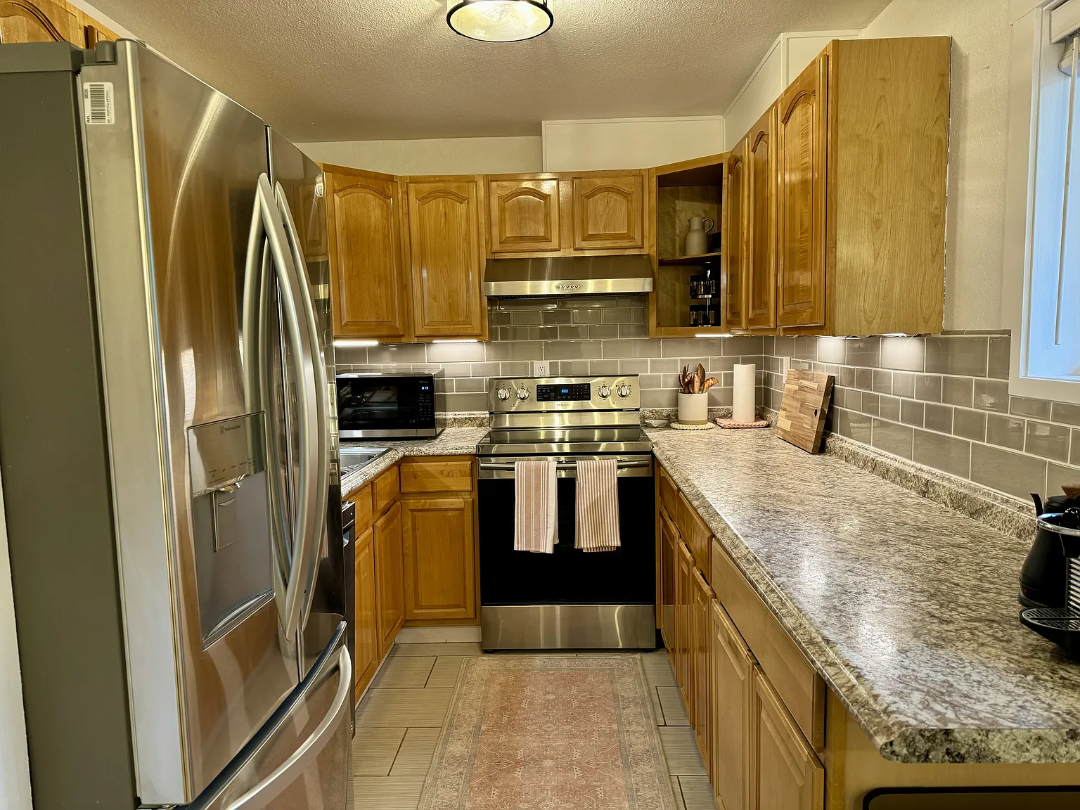 1742 West 12th Avenue - 1 — Photo 2