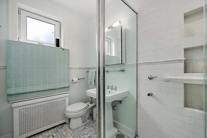 73 E Elm St #4B — Photo 21