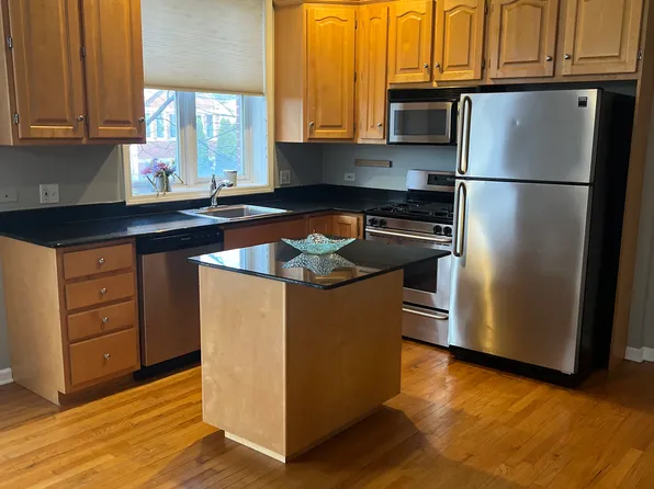 1535 W Ohio St APT 2, Chicago, IL 60642