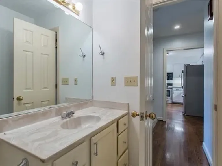 2304 Defoors Ferry Rd NW #2 — Photo 9