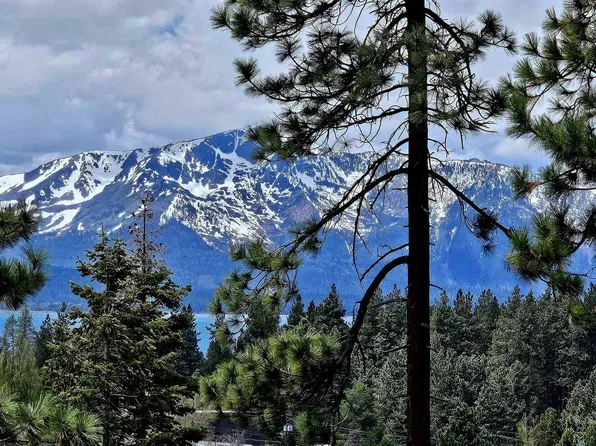 105 Sierra Colina Dr, Stateline, NV 89449