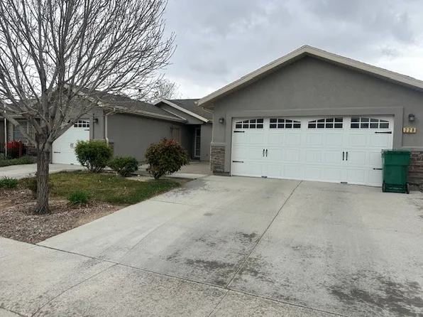 229 Heather Ln, Fernley, NV 89408