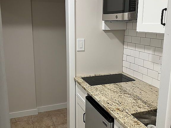 Updated walls/sink/cooktop
