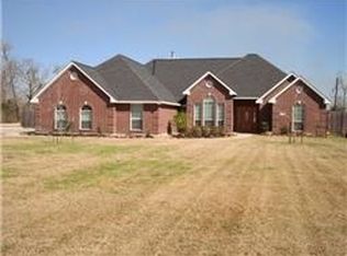 5827 Cajun Way, Cove, TX 77523