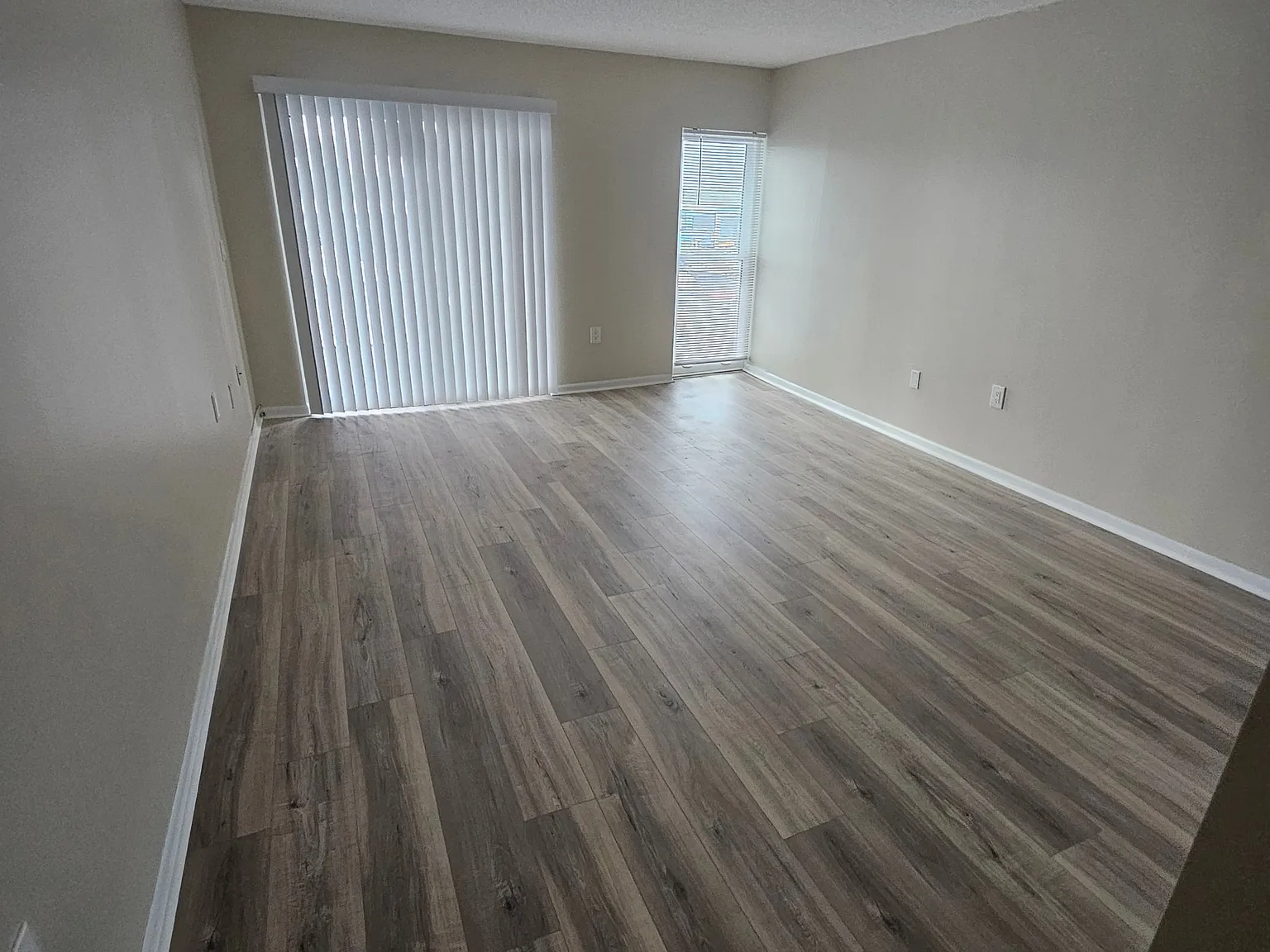 4910 38th Way South Unit #H408 — Photo 4