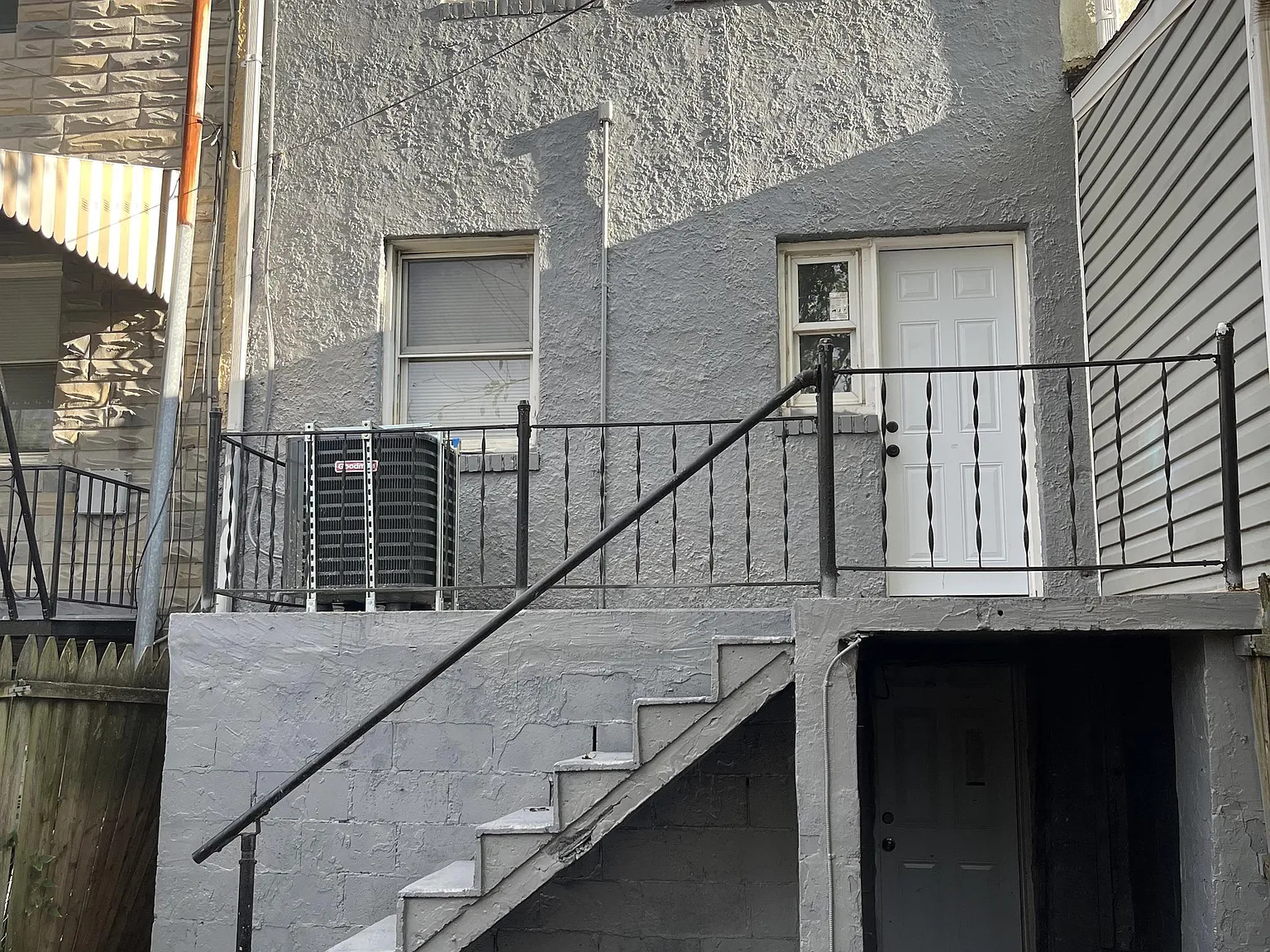 3842 8th Street - 1 — Photo 3