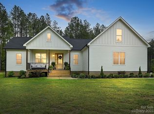 1940 Chappell Rd E, Mc Connells, SC 29726