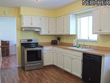 2nd image of 8634 N Gateway Dr