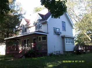 908 Mills St, Brooklyn, IA 52211