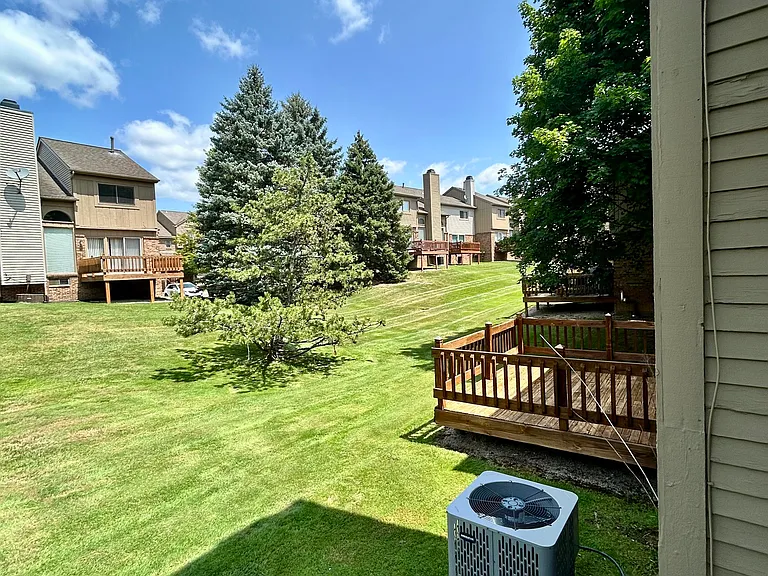 4200 Colorado Ln #114 — Photo 10