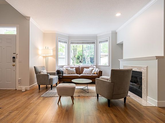 4th image of 7501 Cumberland St #29