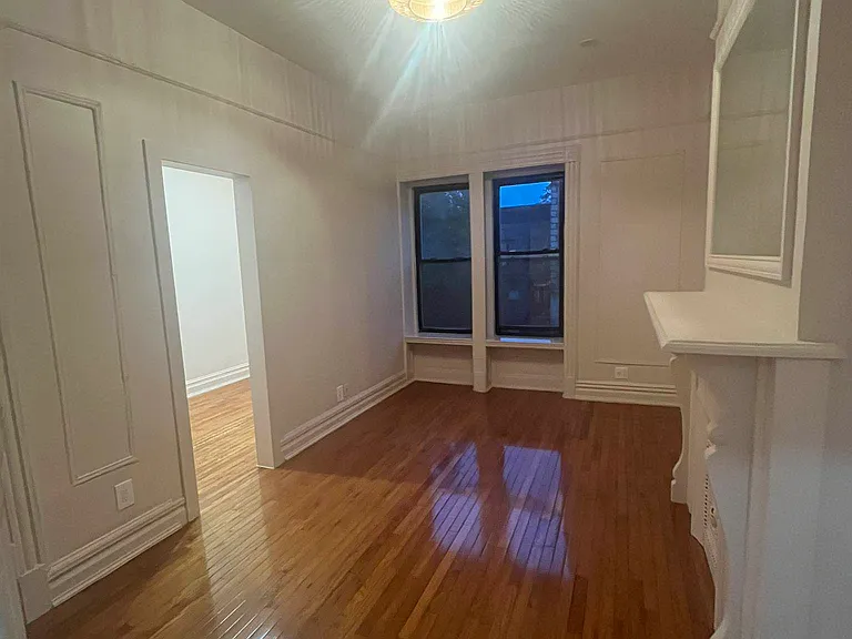 517 Bainbridge St #TOP — Photo 14