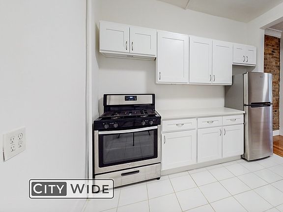 3rd image of 224 E 89th St APT 9