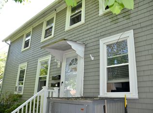 98 1/2 Constitution St UNIT 2, Bristol, RI 02809
