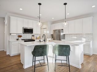 7150 Walnut Grove Ln N, Maple Grove, MN 55311