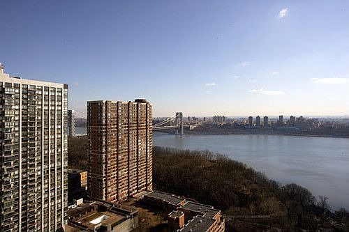 2nd image of 1530 Palisade Ave APT 24F