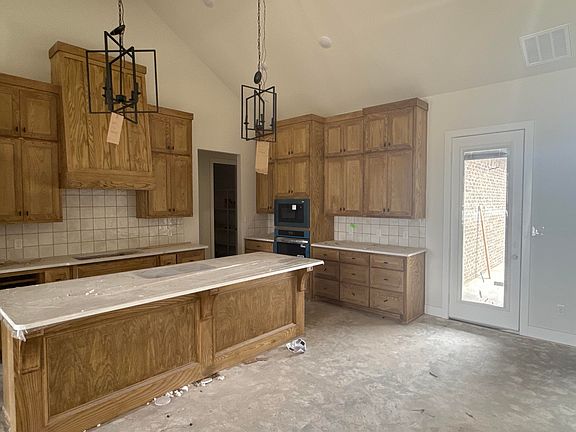 3rd image of 7523 57th St