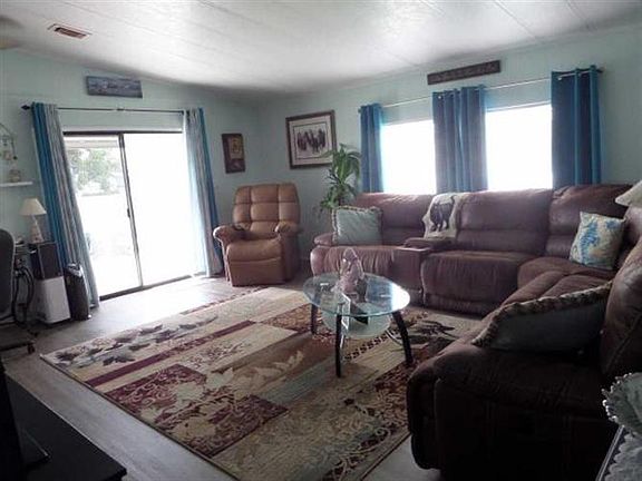 5th image of 163 Sundean Dr