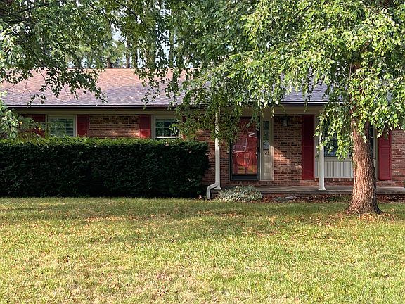3rd image of 125 Buckingham Dr
