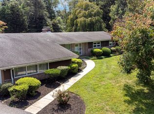 8 Pinecrest Dr, Wilmington, DE 19810