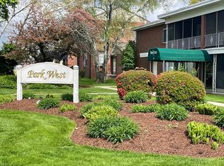 32 Park Avenue Ct APT 19, West Springfield, MA 01089