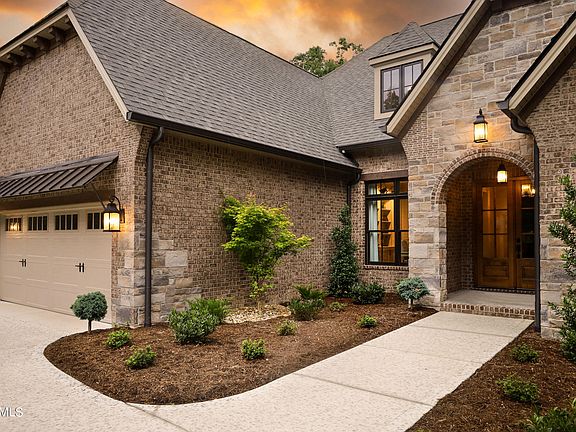 3rd image of 314 Stonehenge Dr