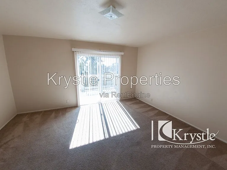 3366 Tennessee St #14 — Photo 9