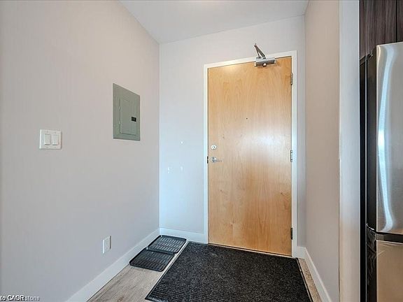 4th image of 1 Victoria St S #811