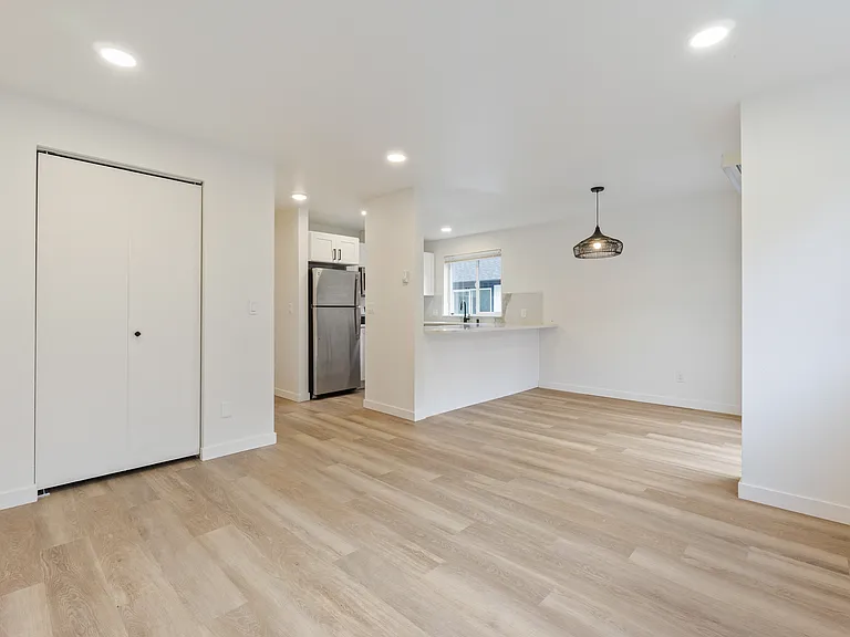 2140 SW Holden St #B3 — Photo 26