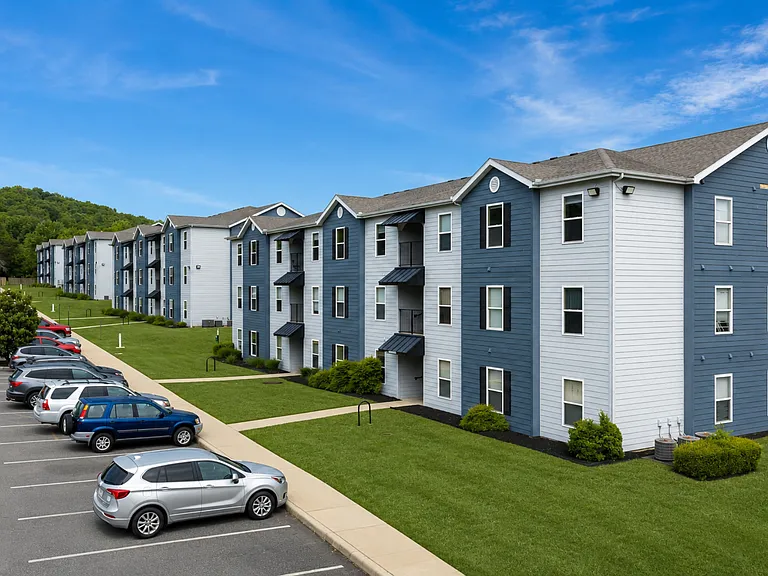 Mountain View Apartments — Photo 15