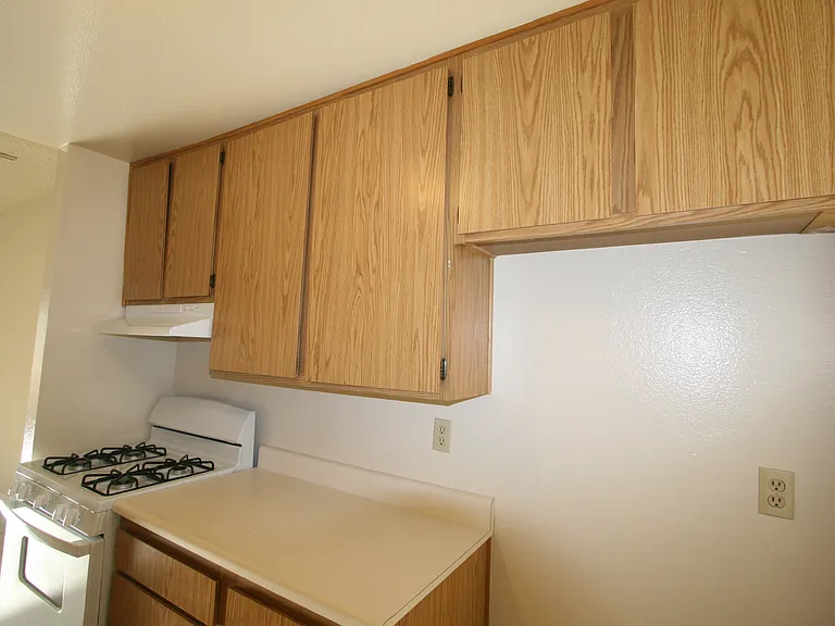 3637 Clarington Ave #112 — Photo 19