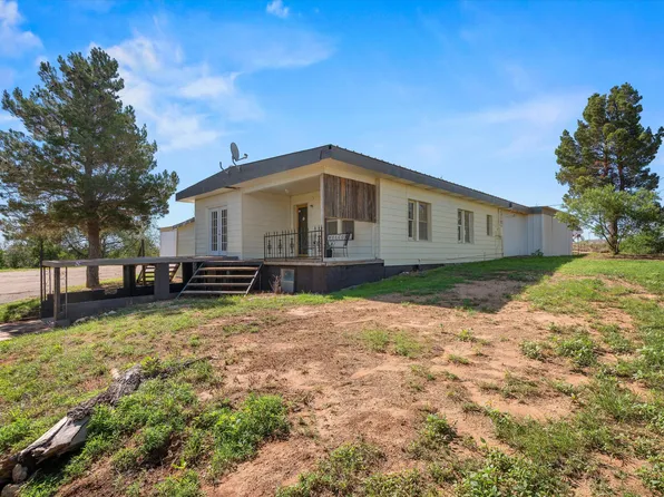202 S 14th St, Brownfield, TX 79316