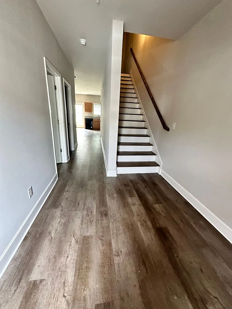 Townhome In Oakwood, GA! — Photo 2