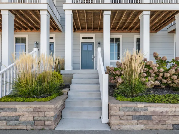 144 Mariners Cv, Saint Joseph, MI 49085