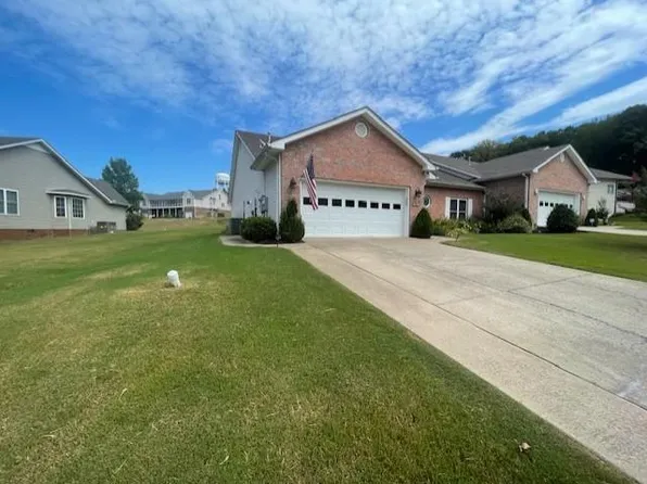 334A Paris Harbor Dr, Paris, TN 38242
