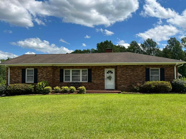 3013 Country Club Rd, Spartanburg, SC 29302